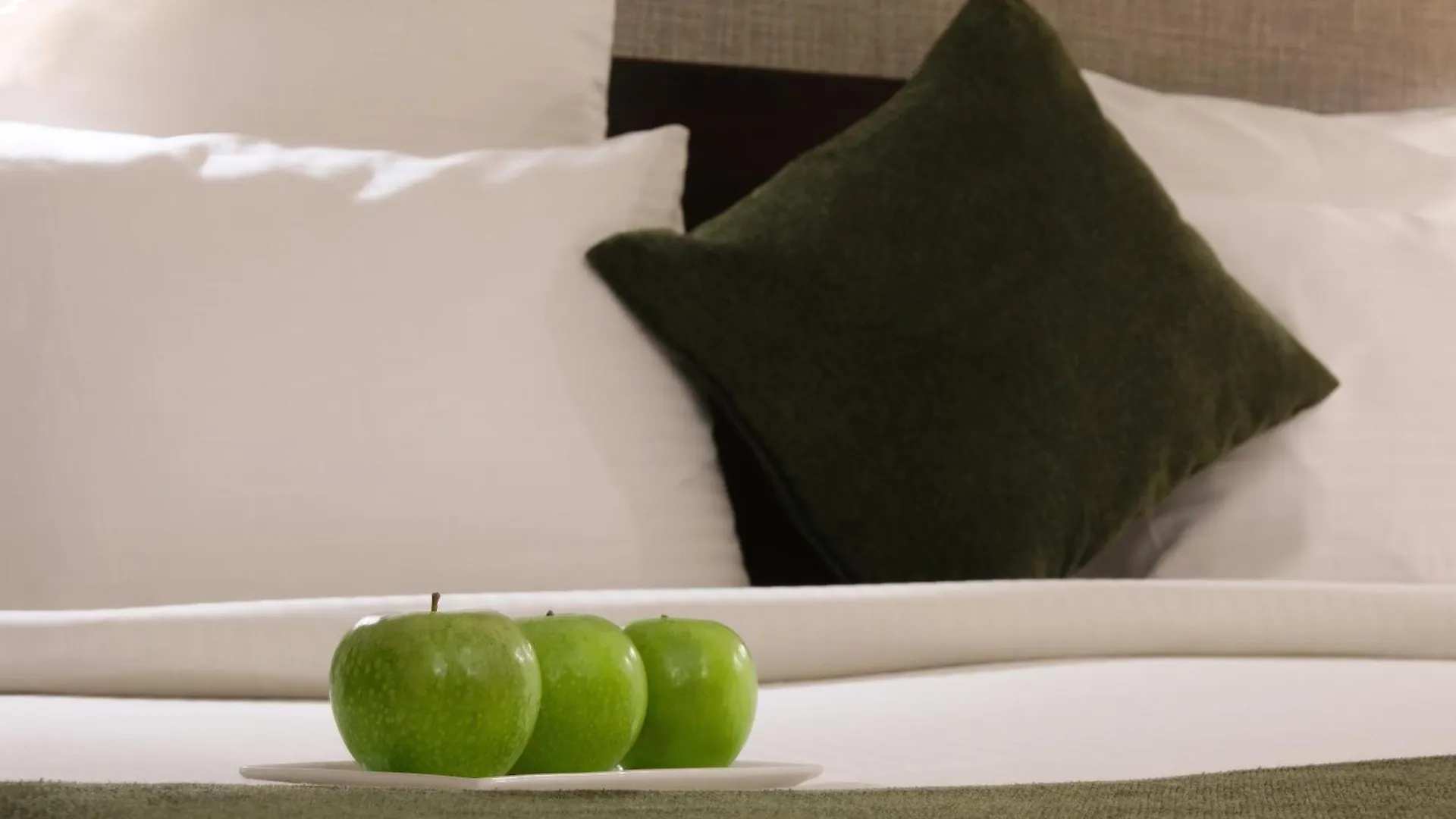The Parisian Hotel Beyrut