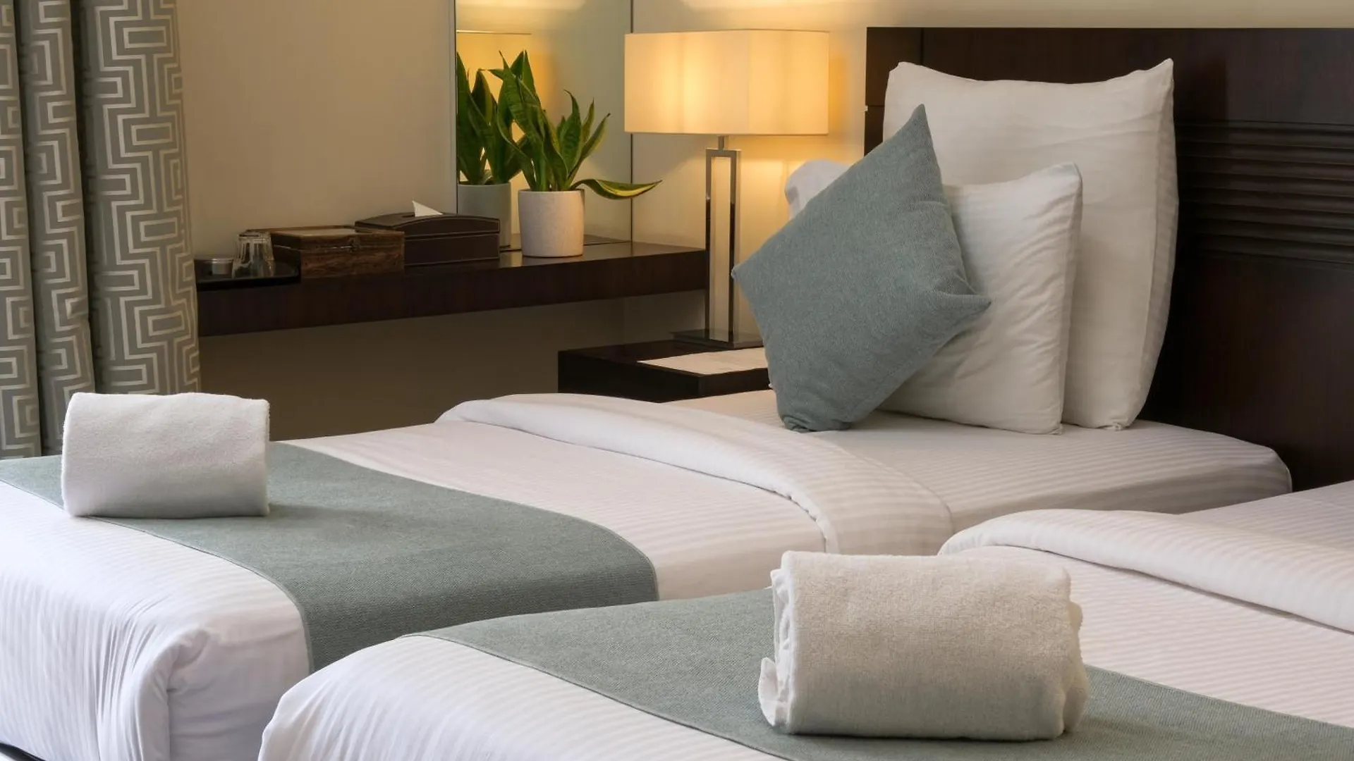 The Parisian Hotel Beyrut