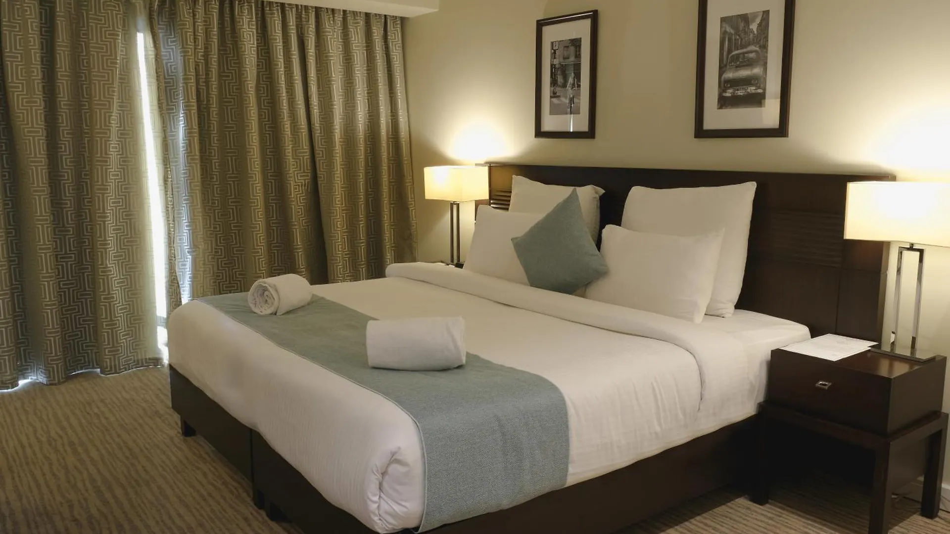 ****  The Parisian Hotel Beyrut Lübnan