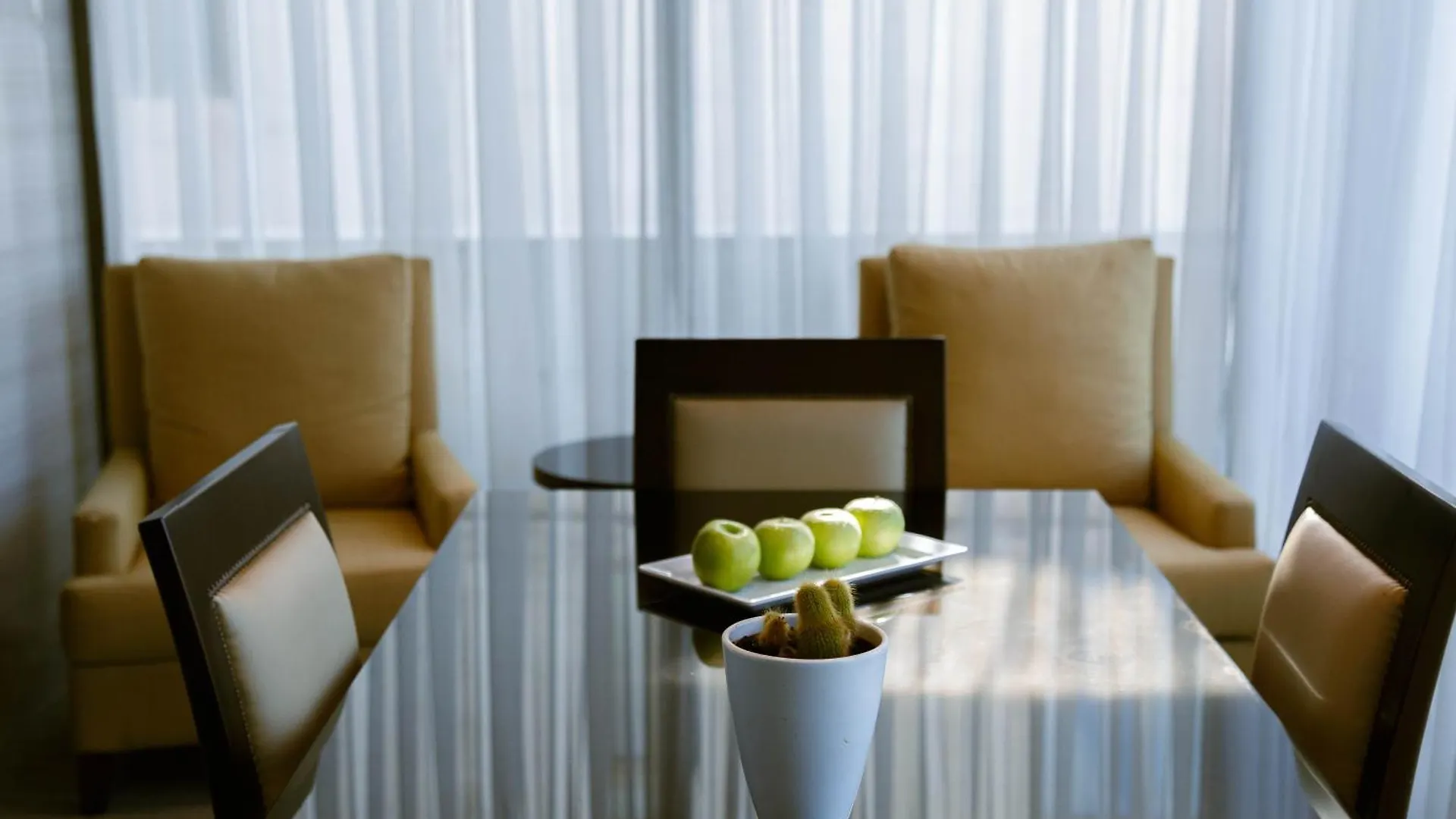 The Parisian Hotel Beyrut