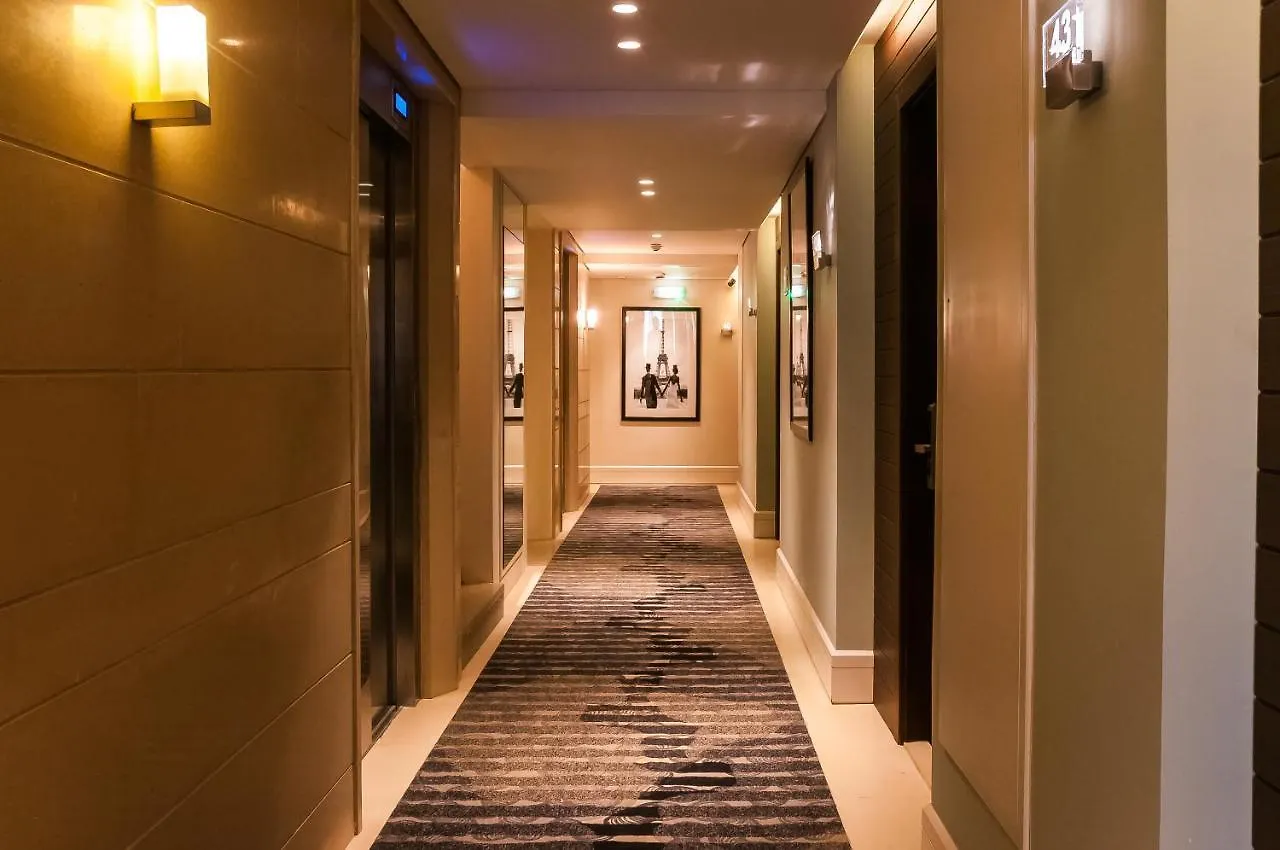 ****  The Parisian Hotel Beyrut Lübnan