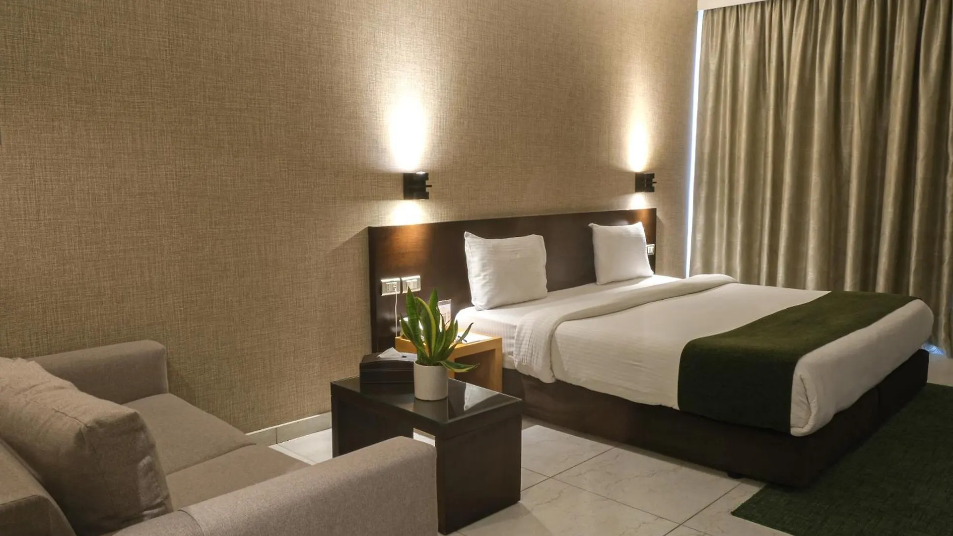 The Parisian Hotel Beirut 4*,  Lebanon